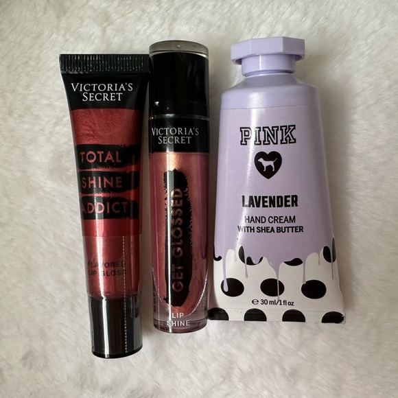 Victoria's Secret Other - NEW Mini beauty bundle PINK/Victoria’s Secret Lip shine lip gloss lotion set